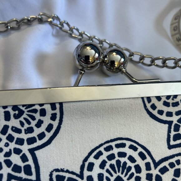 Donna Dixon Handbag Purse Blue Shoulder Crossbody Chain Straps Canvas Kiss Clasp - Picture 15 of 16